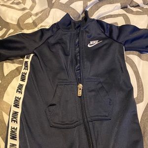 Nike baby outfit